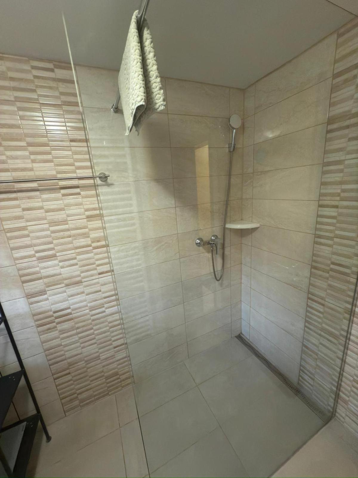 Sobe-Apartma Marburgo Esterno foto