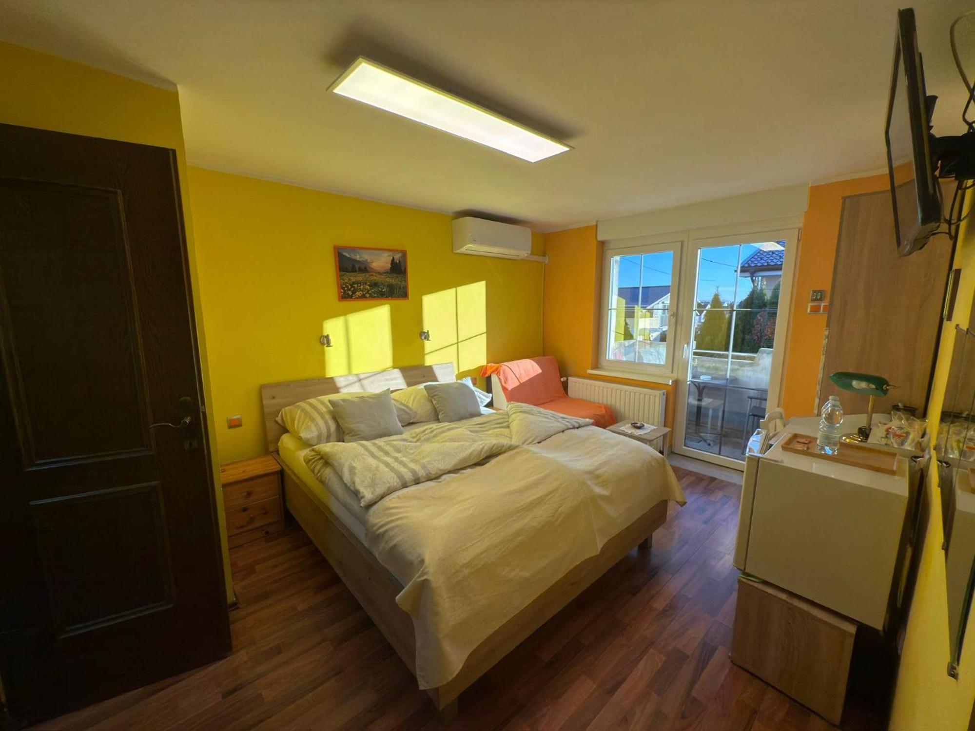 Sobe-Apartma Marburgo Esterno foto