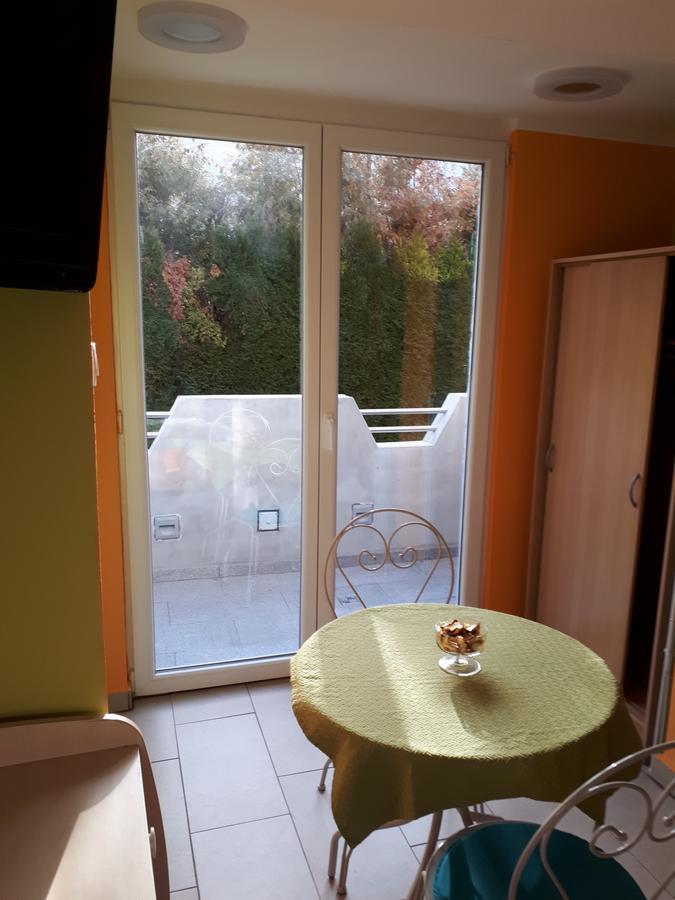 Sobe-Apartma Marburgo Esterno foto