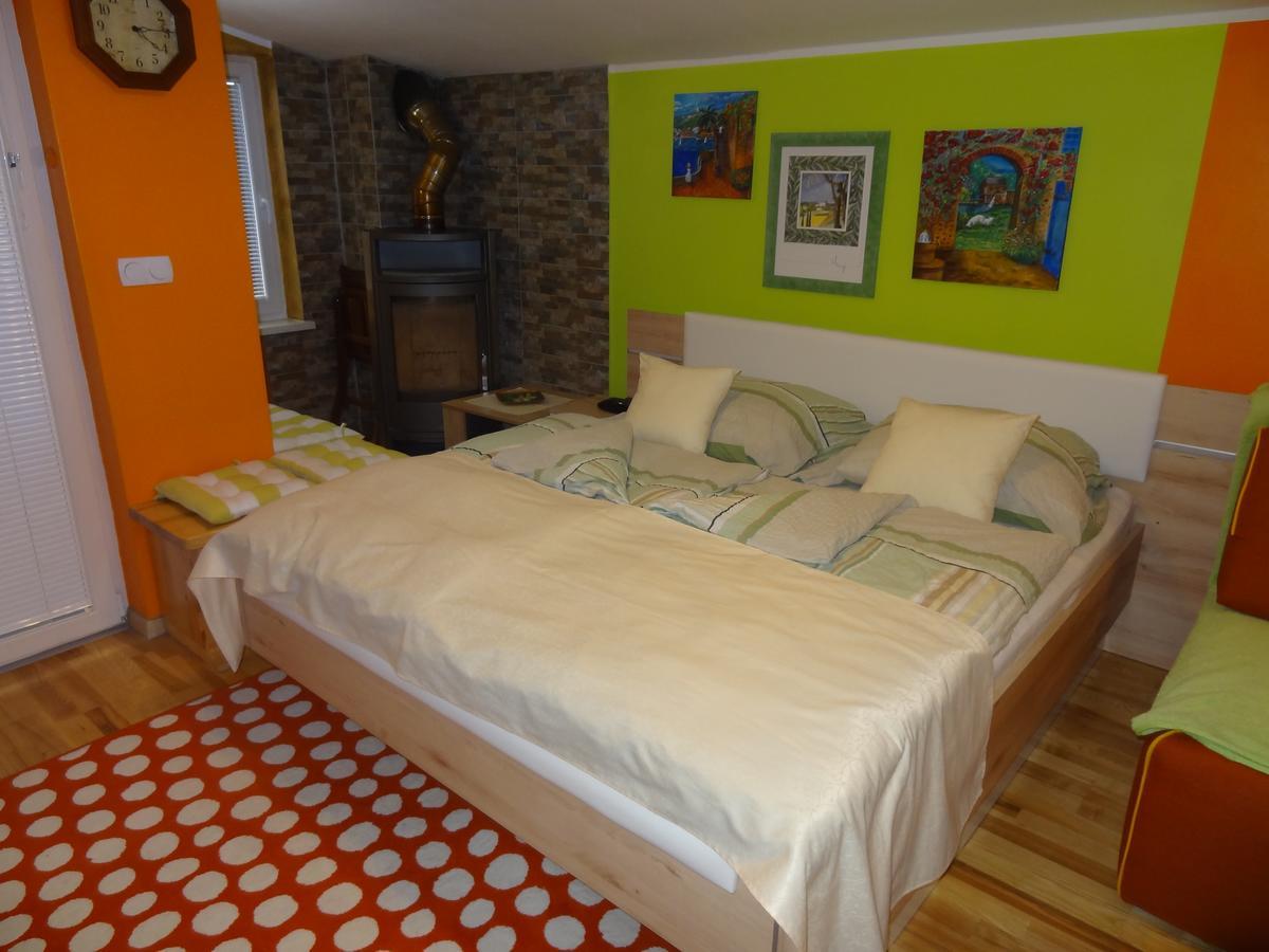 Sobe-Apartma Marburgo Esterno foto