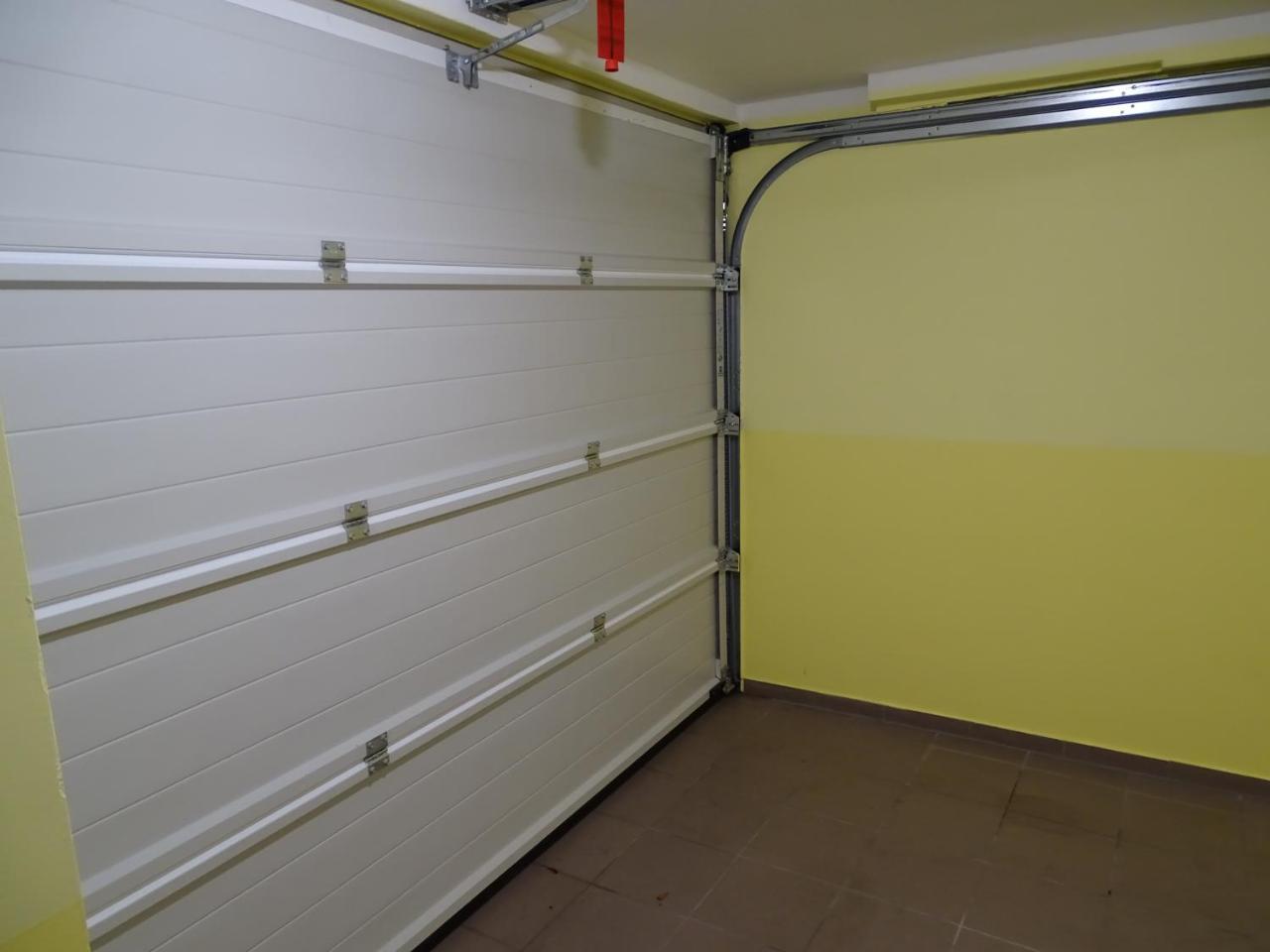 Sobe-Apartma Marburgo Esterno foto
