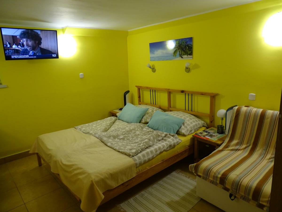 Sobe-Apartma Marburgo Esterno foto
